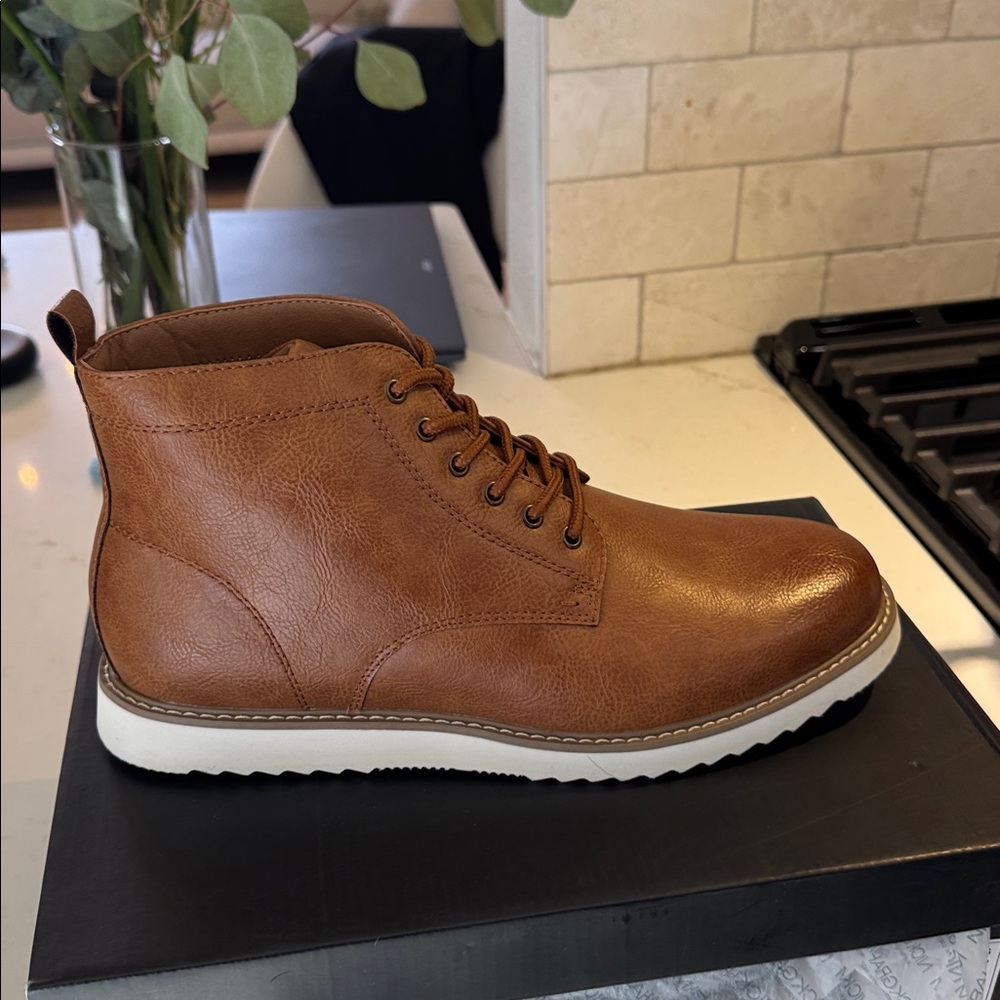 Nick Graham, Rodger shoe in cognac, brand new
